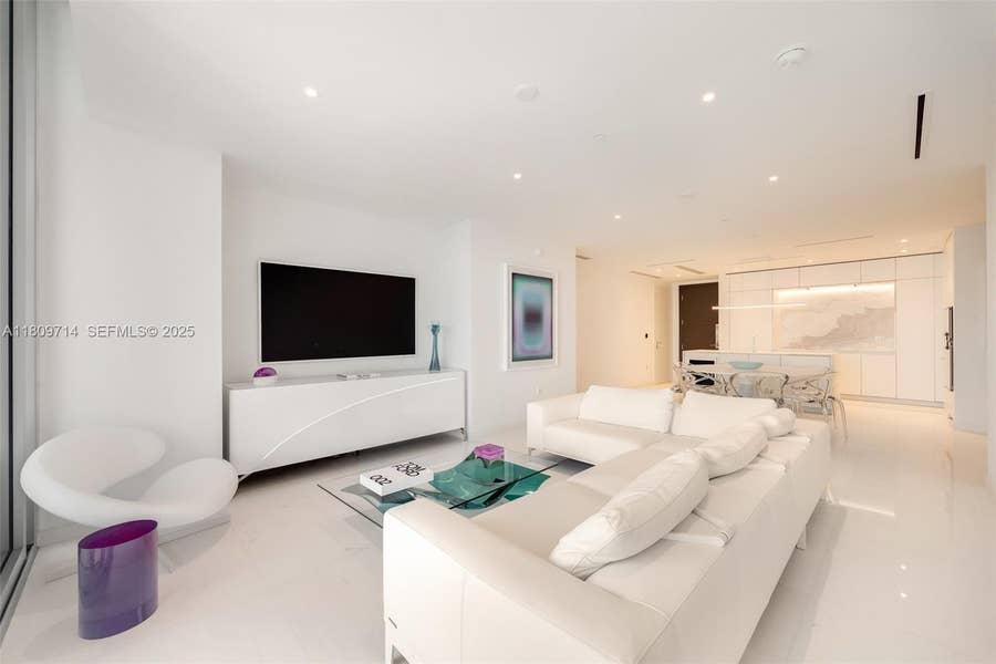 Property photo for 300 Biscayne Blvd Way, #5205W, Miami, FL