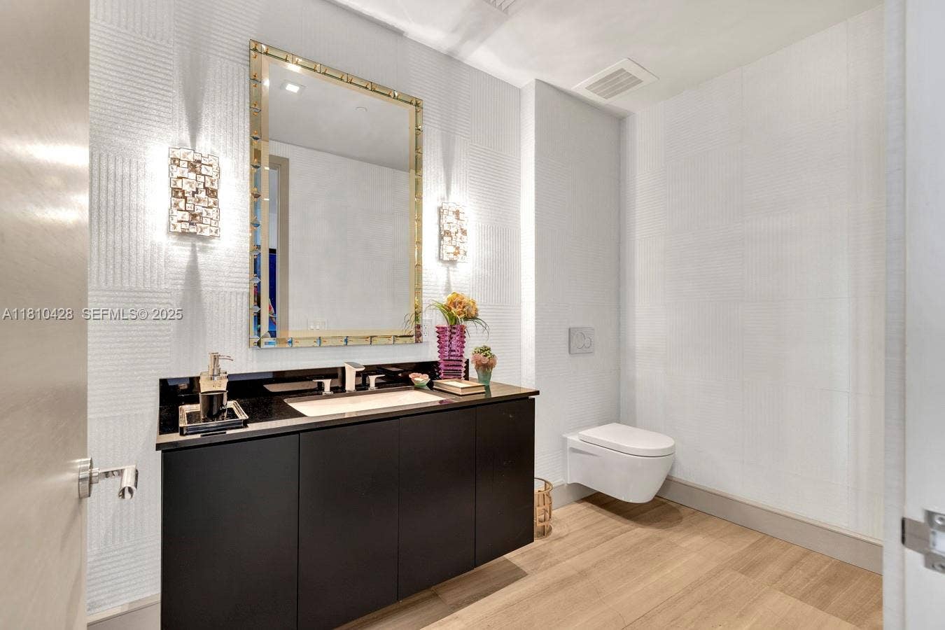 9701 Collins Avenue, #2403S, Bal Harbour, FL 33154 Photo 12