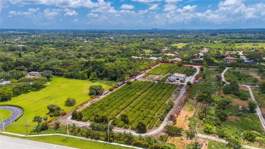 Property photo for 4077 SW 121st Terrace, Davie, FL