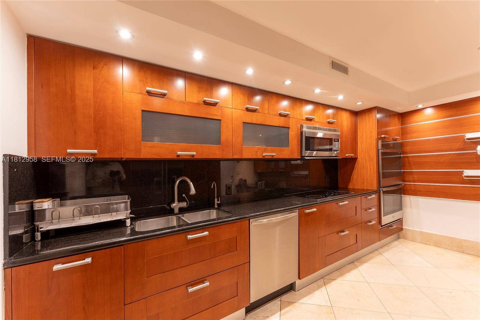 10205 Collins Avenue, #401, Bal Harbour, FL 33154 Photo 6