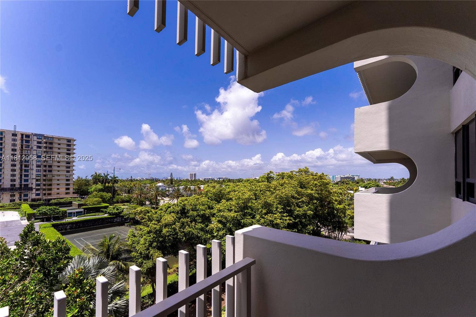 10205 Collins Avenue, #401, Bal Harbour, FL 33154 Photo 28