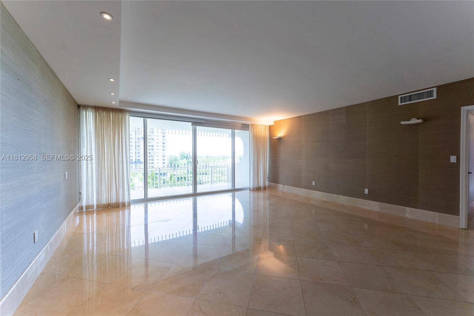 10205 Collins Avenue, #401, Bal Harbour, FL 33154 Photo 19