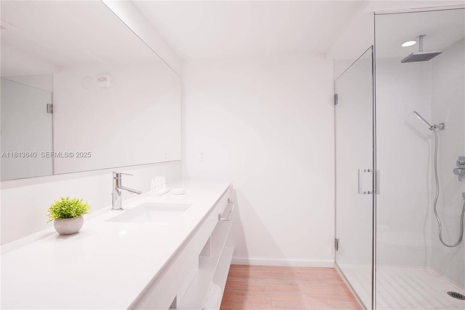 291 Bal Bay Drive, #405, Bal Harbour, Bal Harbour, FL 33154 Photo 8