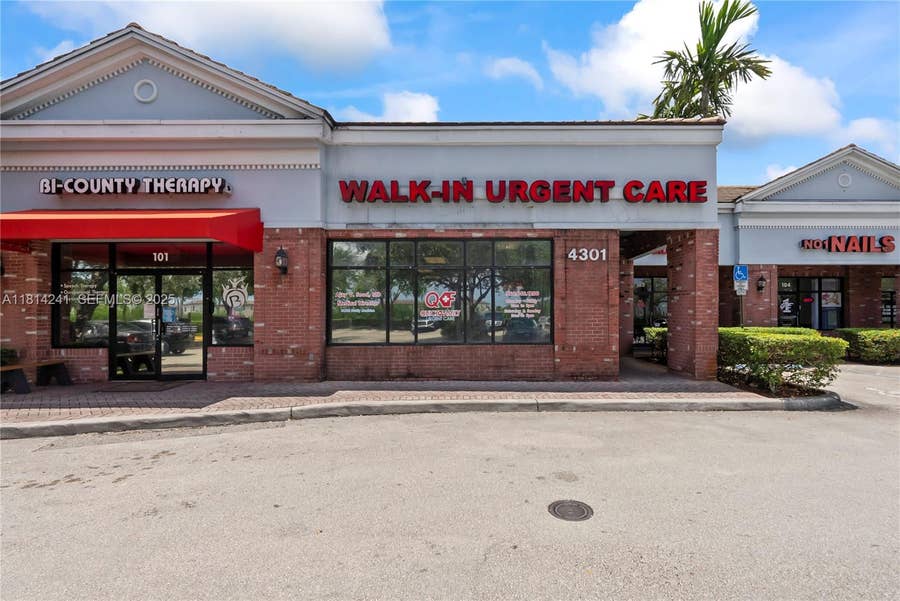 Property photo for 4301 S Flamingo Road, Davie, FL