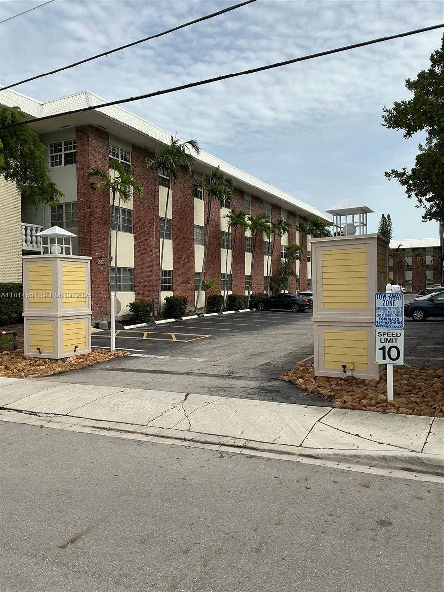 Property photo for 2426 SE 17th Causeway, #109A, Fort Lauderdale, FL