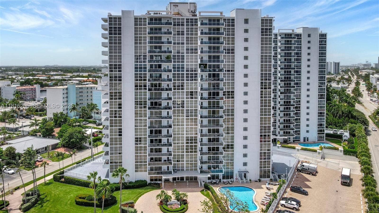 2701 N Ocean Boulevard, #18A, Fort Lauderdale, FL 33308 Photo 4