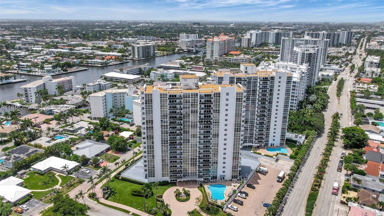 2701 N Ocean Boulevard, #18A, Fort Lauderdale, FL 33308 Photo 5