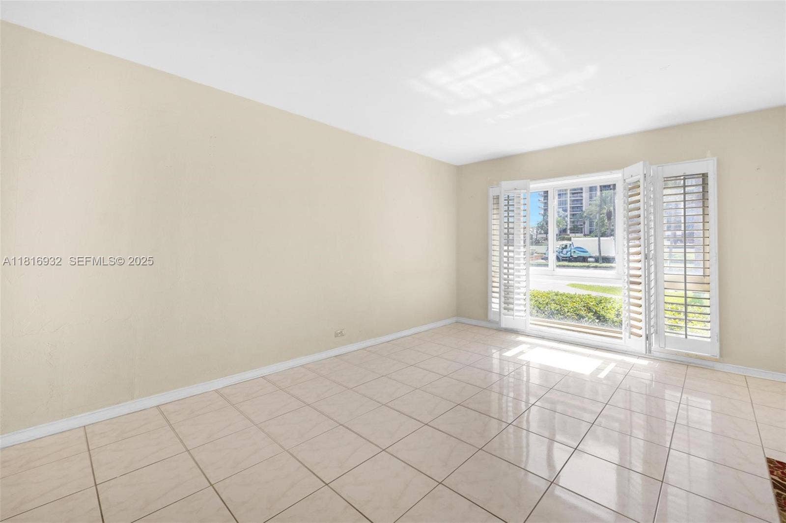 9920 Collins Avenue, #2, Bal Harbour, FL 33154 Photo 6