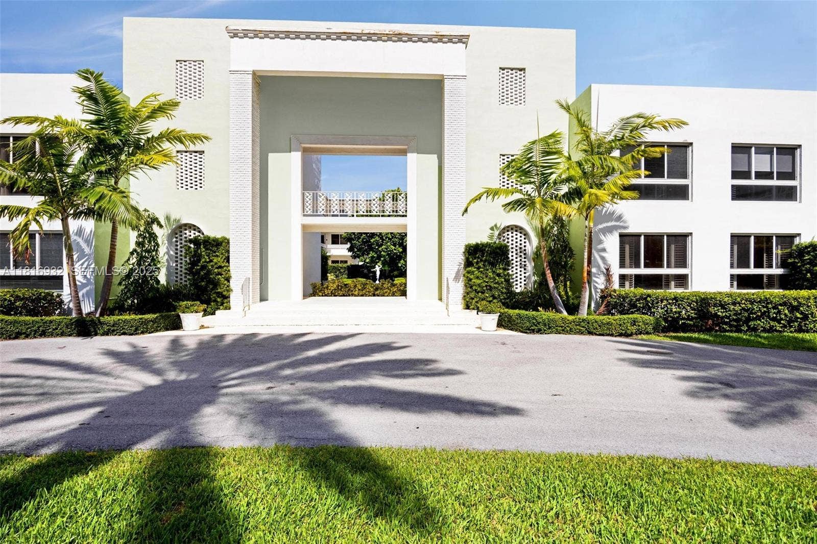 9920 Collins Avenue, #2, Bal Harbour, FL 33154 Photo 1