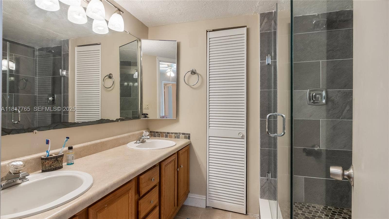 4167 Forest Hill Drive, Cooper City, FL 33026 Photo 25
