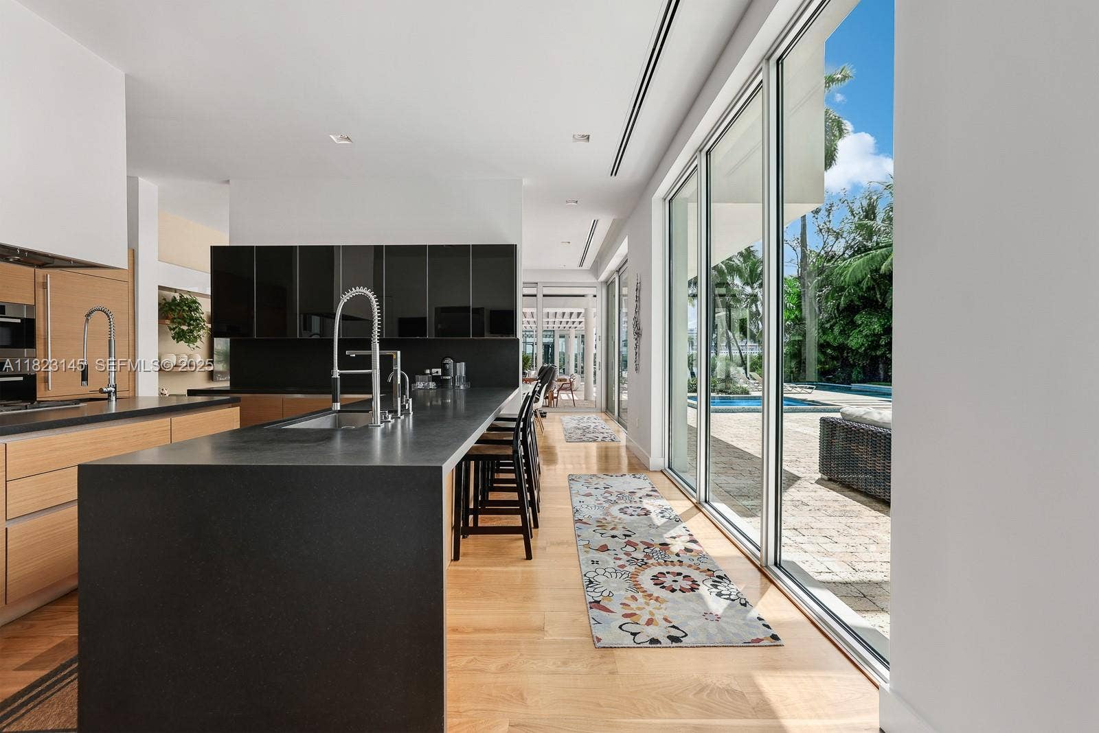 30 Palm Avenue, Miami Beach, FL 33139 Photo 26