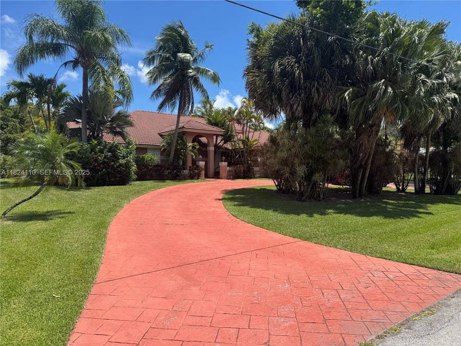 Property photo for 10201 SW 40th Street, Davie, FL