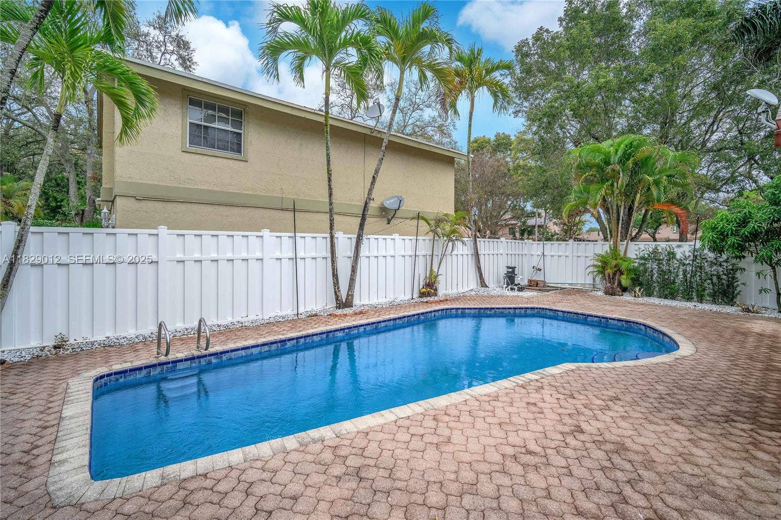 66 Forest Circle, Cooper City, Cooper City, FL 33026 Photo 9