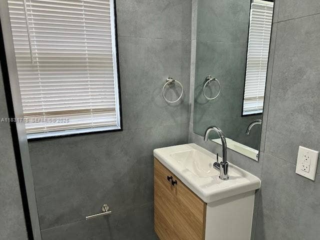 42 SE 10th Terrace, Dania Beach, FL 33004 Photo 14