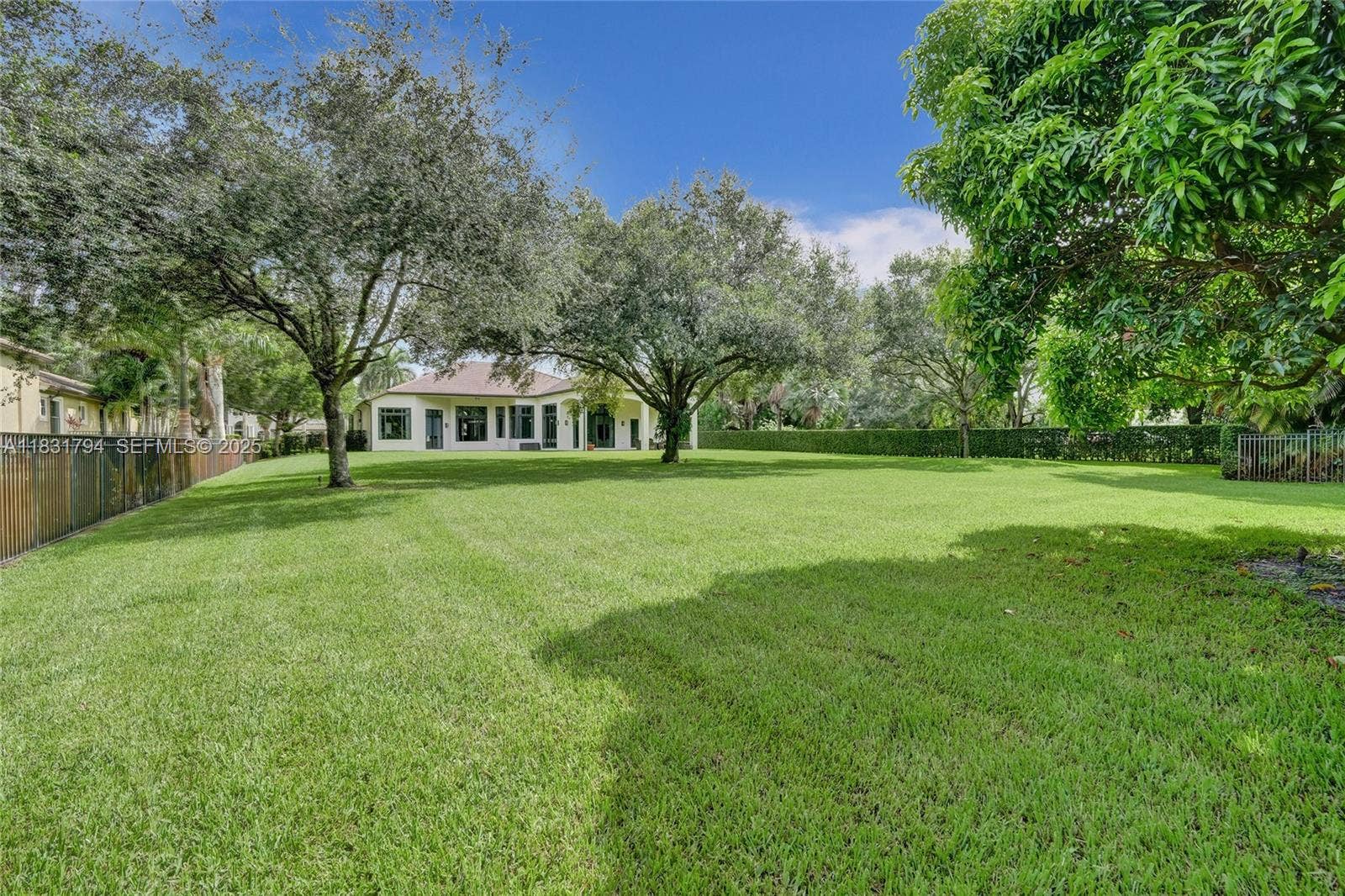 11056 Blackhawk Boulevard, Davie, FL 33328 Photo 91