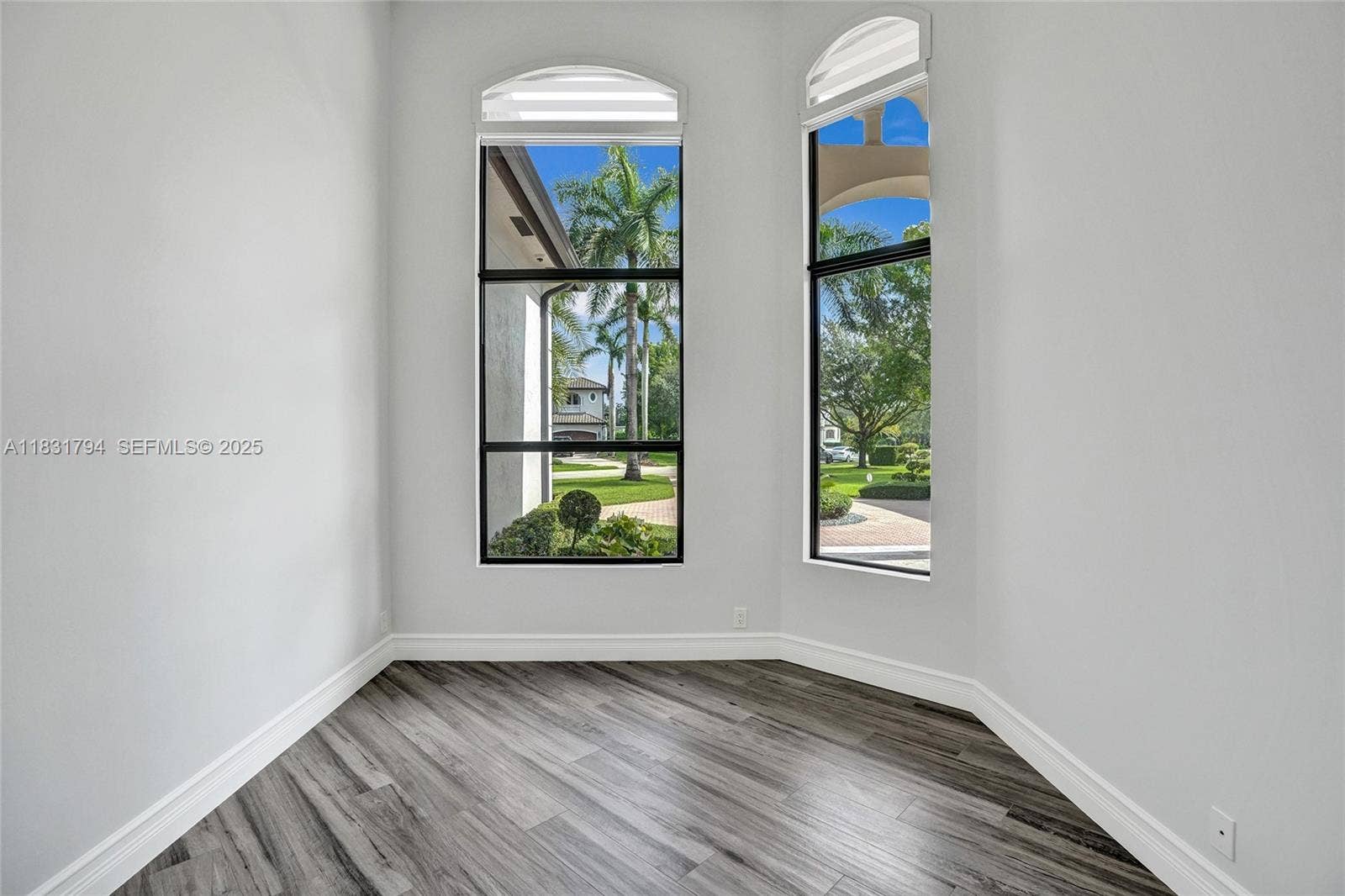 11056 Blackhawk Boulevard, Davie, FL 33328 Photo 18