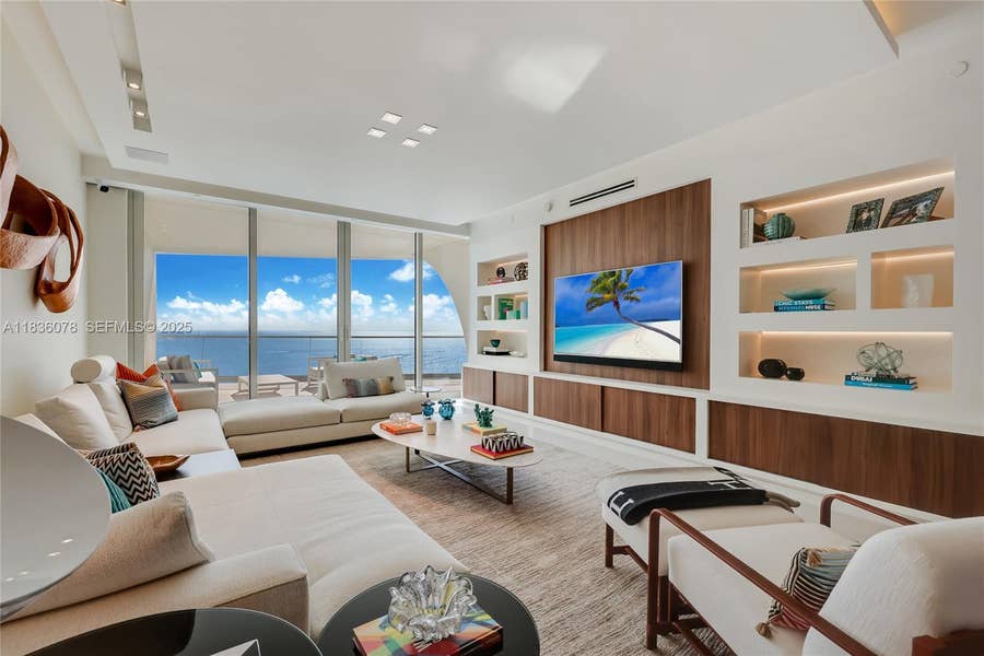 Property photo for 16901 Collins Avenue, #2702, Sunny Isles Beach, FL