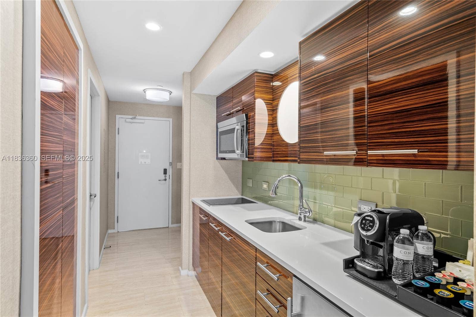 551 N Fort Lauderdale Beach Boulevard, #R1909, Fort Lauderdale, FL 33304 Photo 4