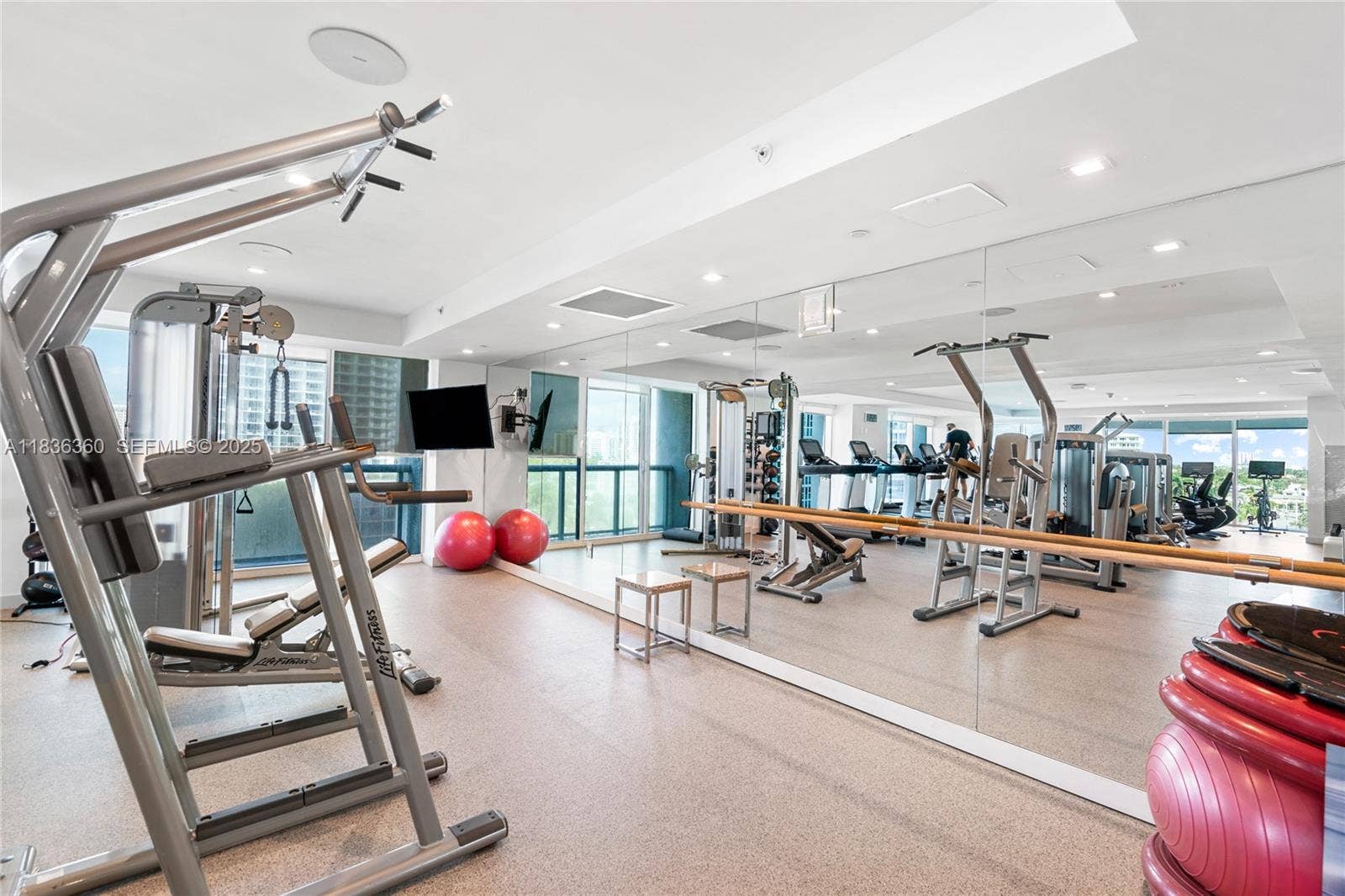 551 N Fort Lauderdale Beach Boulevard, #R1909, Fort Lauderdale, FL 33304 Photo 48