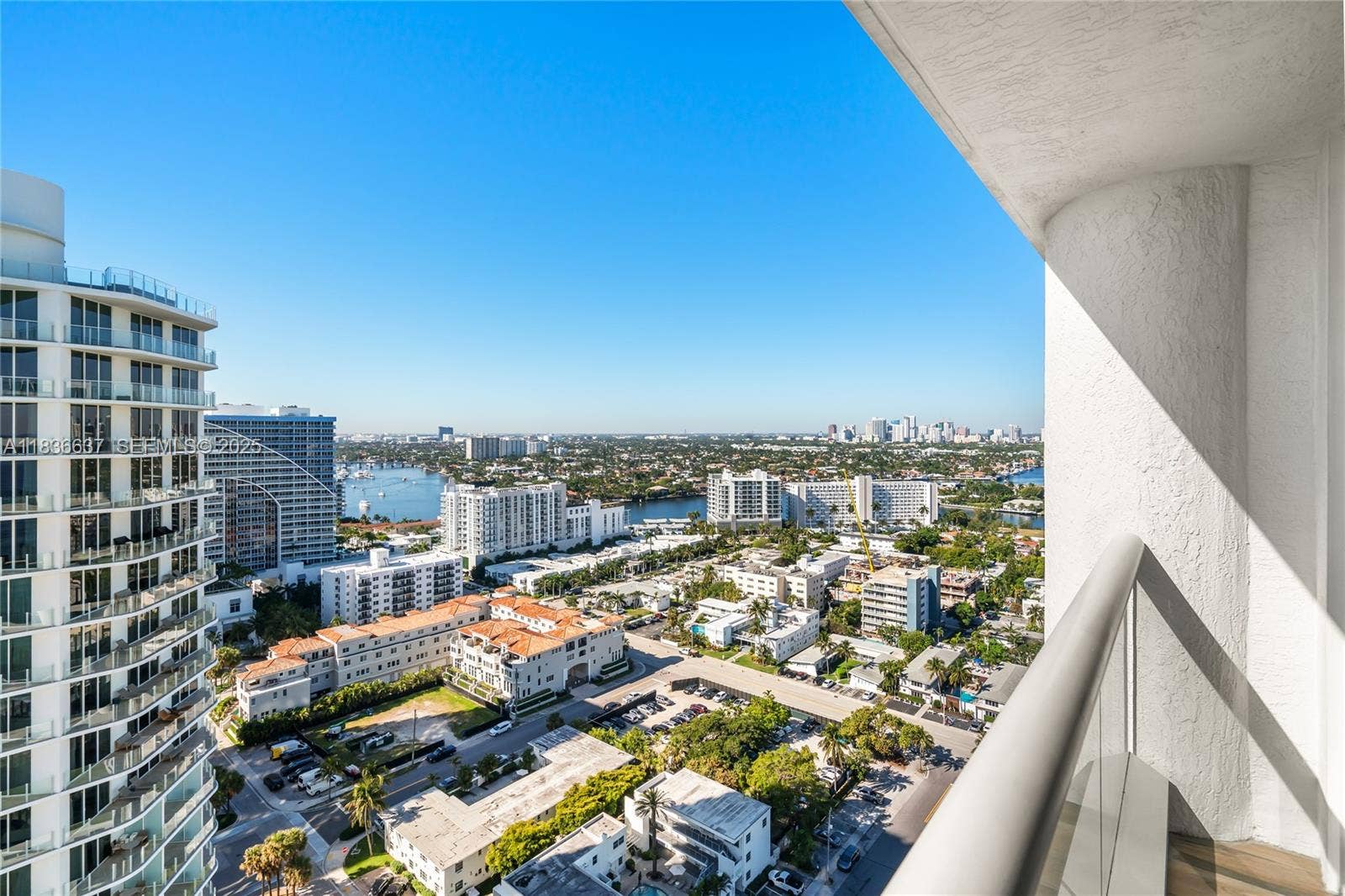 551 N Fort Lauderdale Beach Boulevard, #R2205, Fort Lauderdale, FL 33304 Photo 8