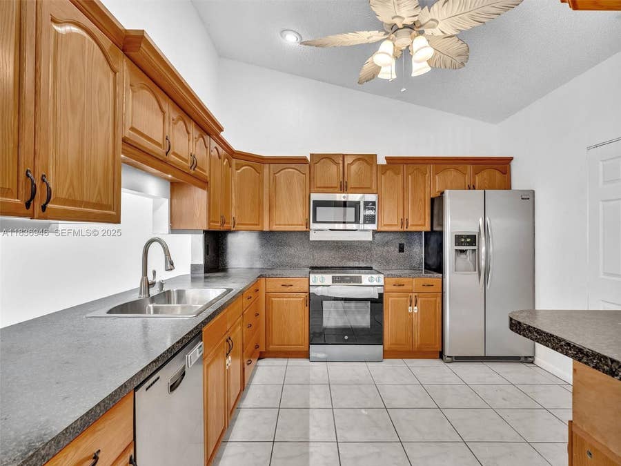 Property photo for 5201 SW 31st Avenue, #112, Dania Beach, FL