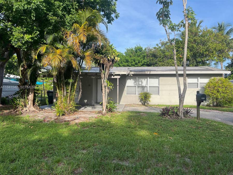 Property photo for 1450 N 64th Avenue, Hollywood, FL