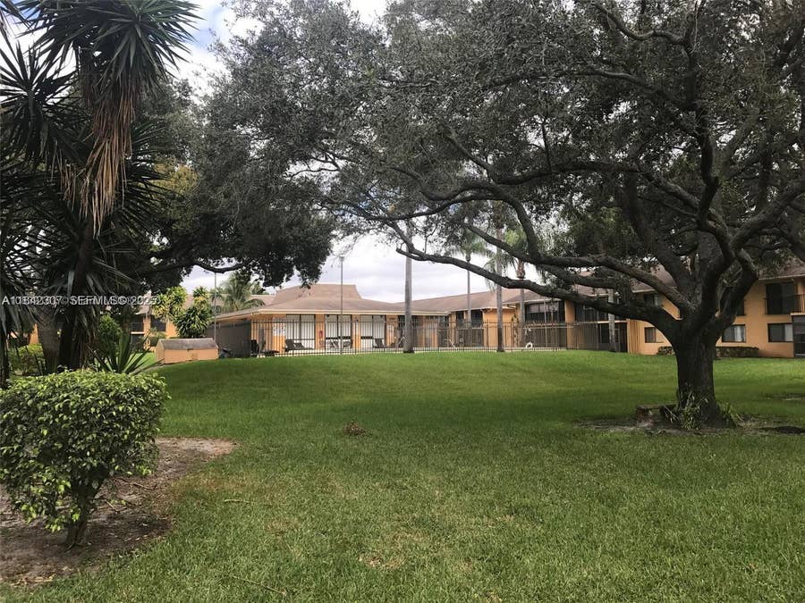 Property photo for 5831 Washington Street, #45, Hollywood, FL