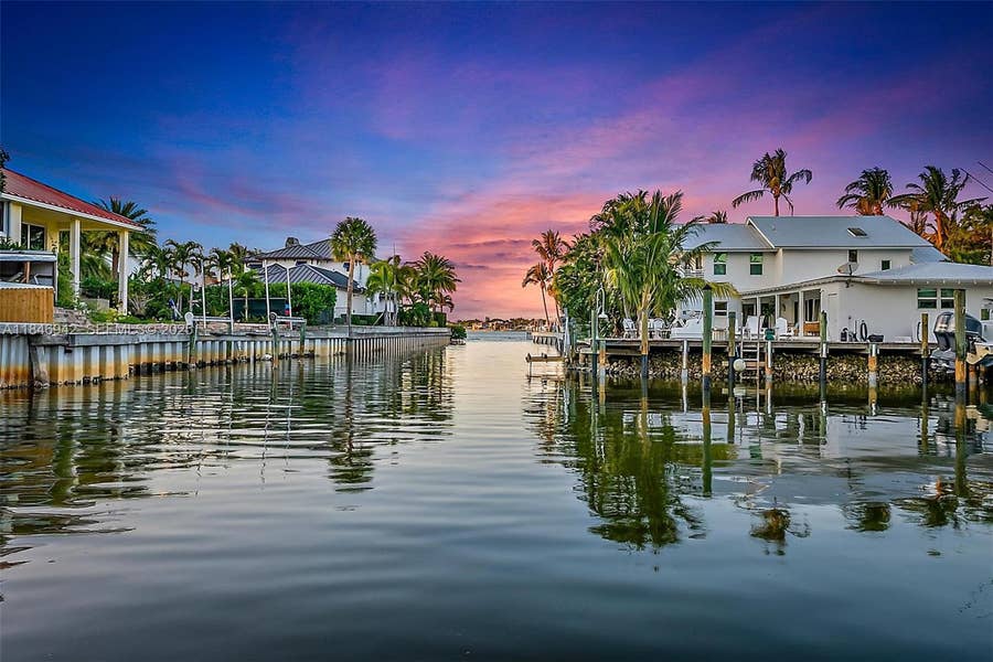 Property photo for 934 Penn Trail, Jupiter, FL
