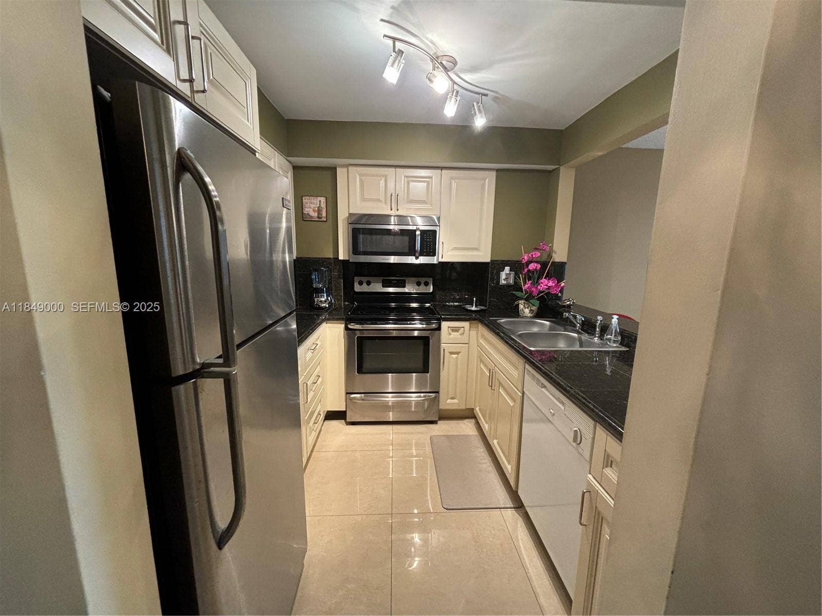 3031 N Ocean Boulevard, #308, Fort Lauderdale, Fort Lauderdale, FL 33308 Photo 15