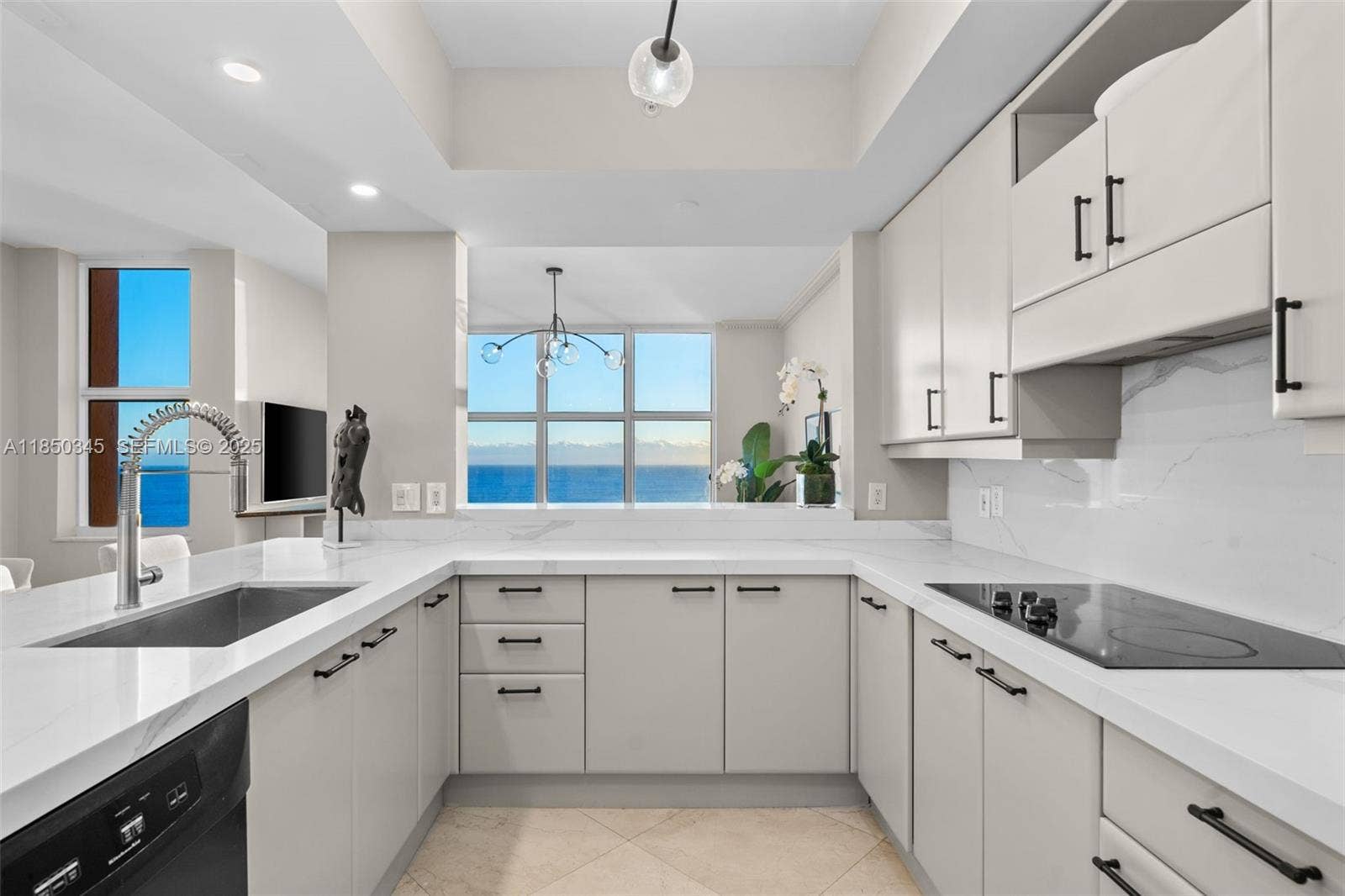 2100 N Ocean Boulevard, #18D, Fort Lauderdale, FL 33305 Photo 7