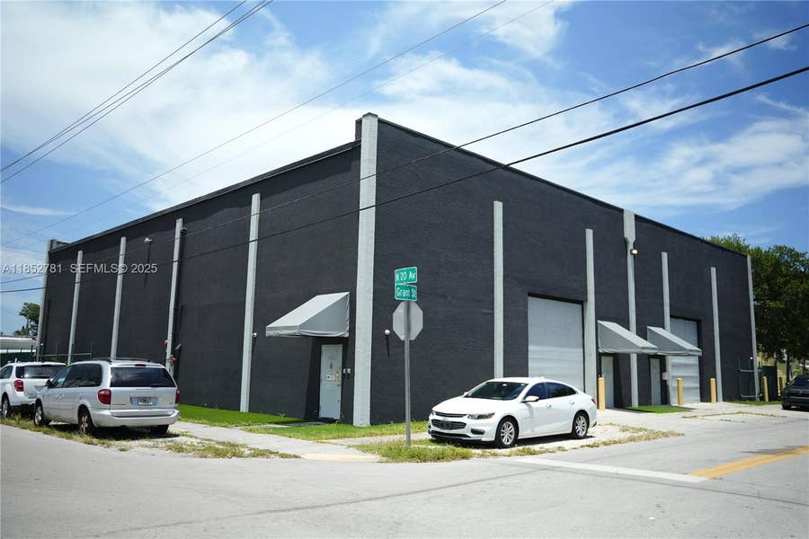 Property photo for 1951 Grant Street, Hollywood, FL
