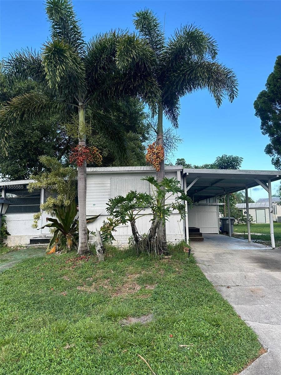 Property photo for 1590 SW 65th Terrace, #H, Boca Raton, FL