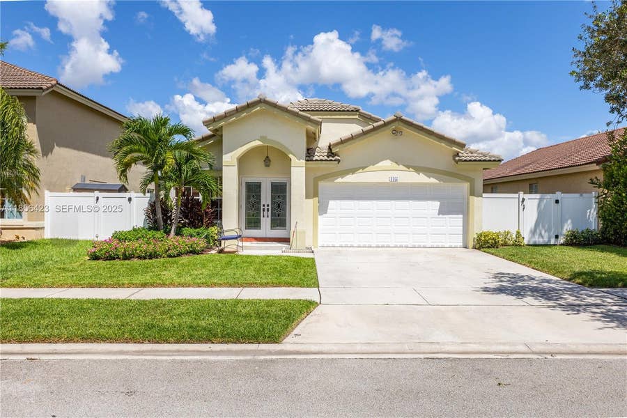 Property photo for 445 SW 205th Avenue, Pembroke Pines, FL