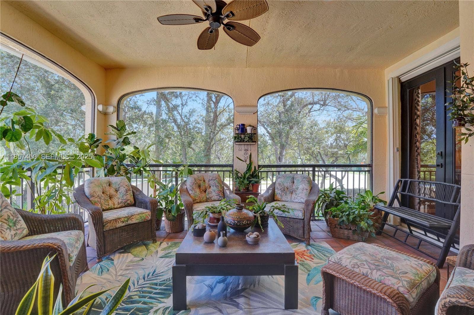1577 Passion Vine Circle, #9-2, Weston, FL 33326 Oversized & Cozy screened-in patio