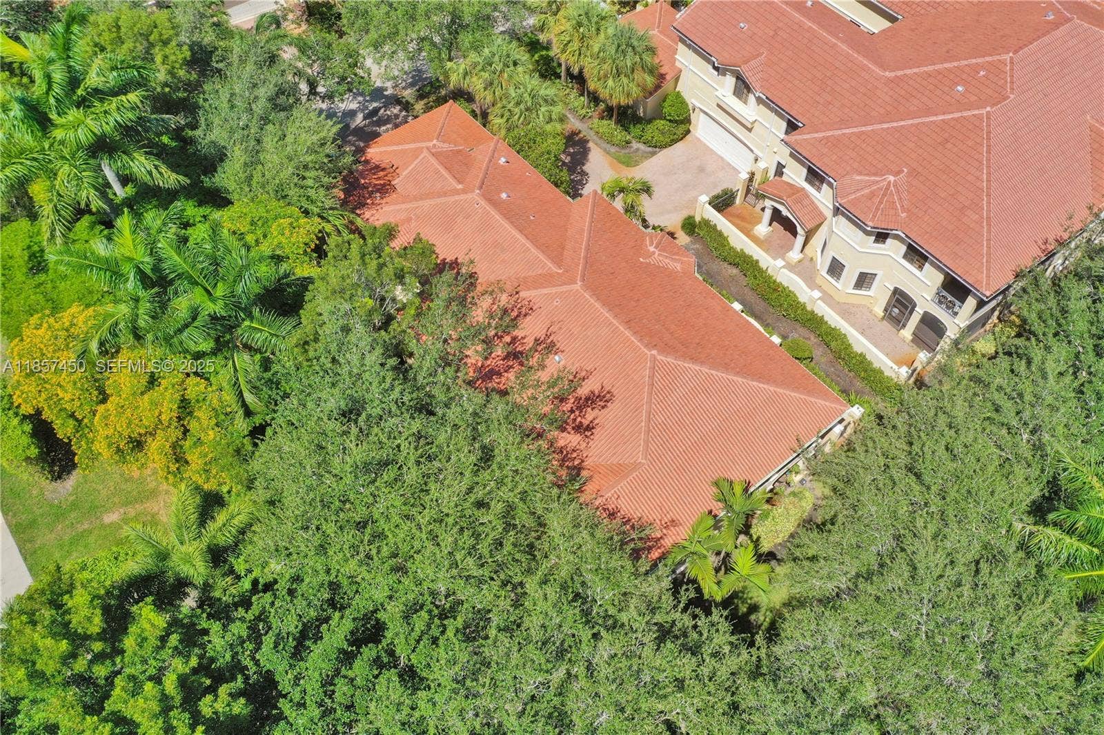 1577 Passion Vine Circle, #9-2, Weston, FL 33326 Photo 93