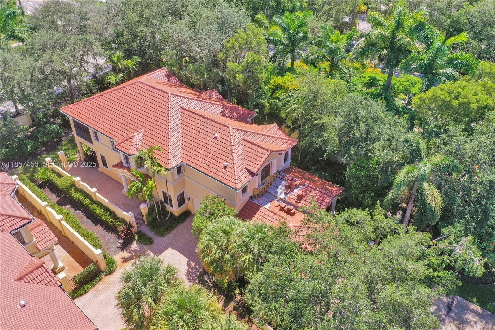 1577 Passion Vine Circle, #9-2, Weston, FL 33326 Photo 95