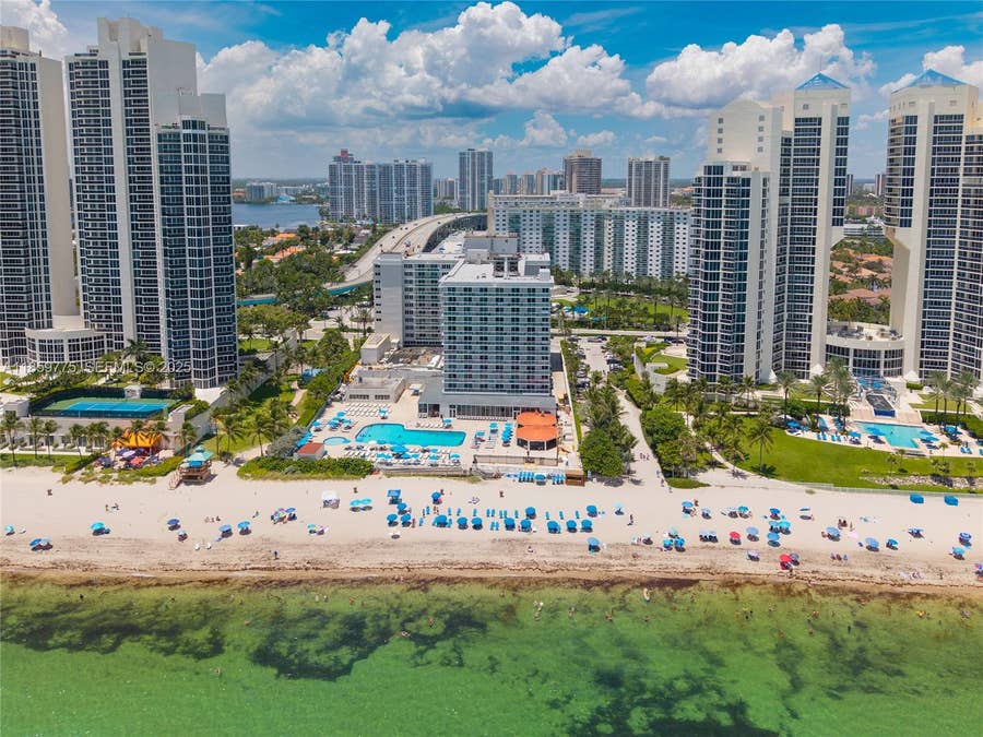 Property photo for 19201 Collins Avenue, #822, Sunny Isles Beach, FL