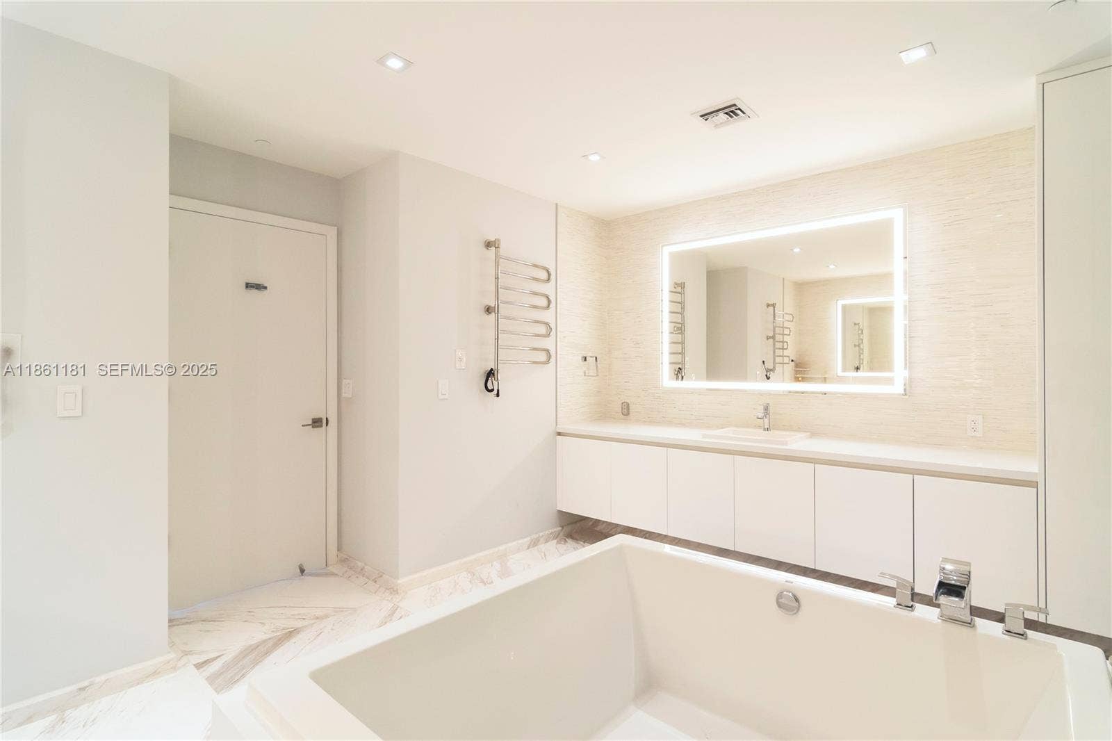 701 N Fort Lauderdale Beach Boulevard, #501, Fort Lauderdale, FL 33304 Photo 24
