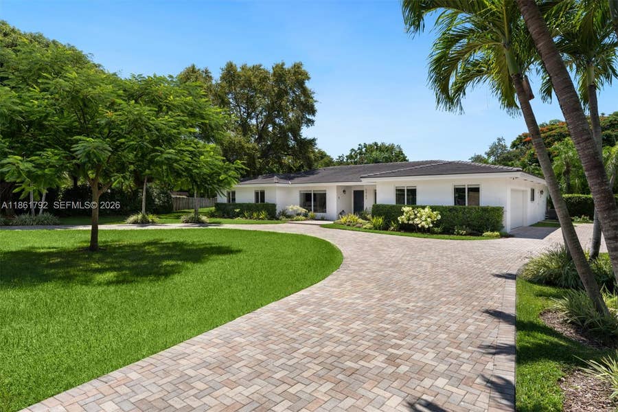 Property photo for 5940 SW 120th Street, Pinecrest, FL