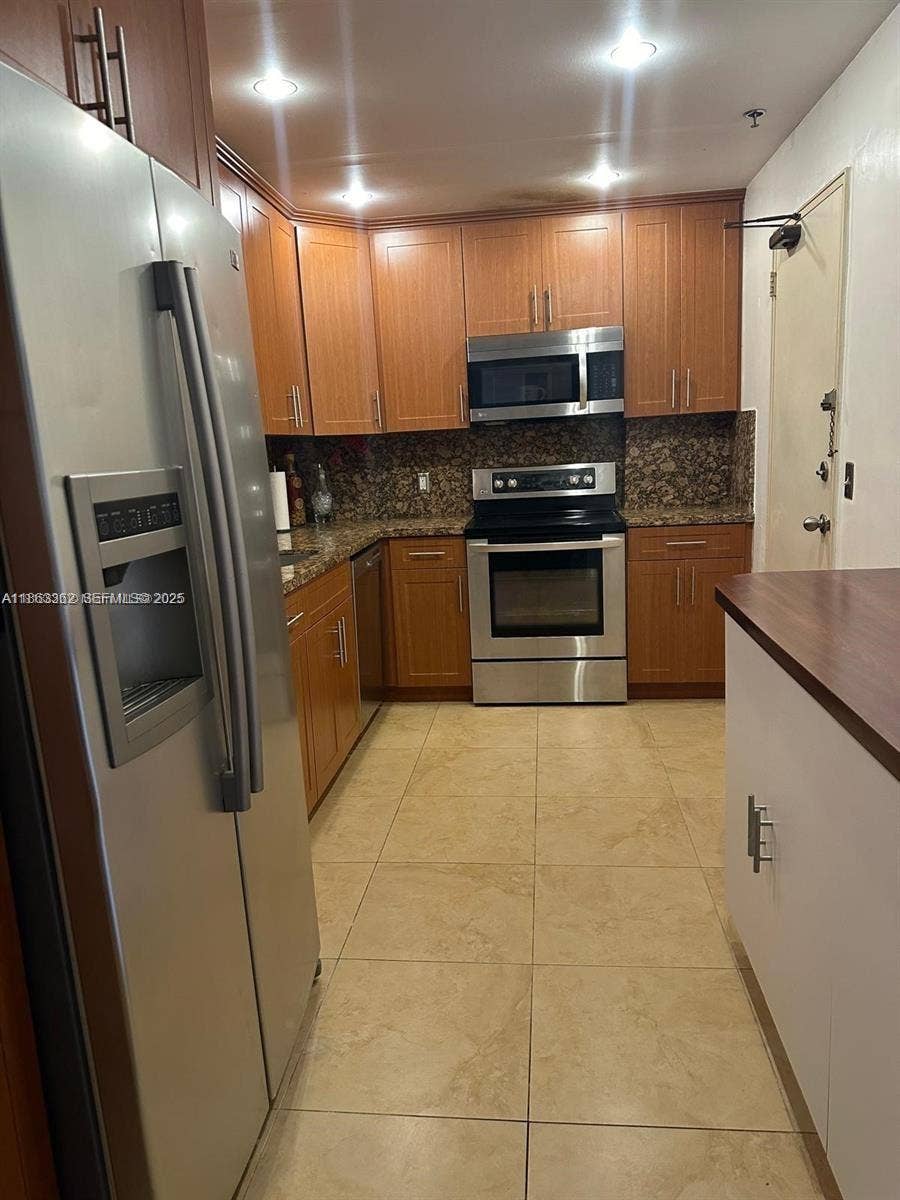 10185 Collins Avenue, #915, Bal Harbour, FL 33154 Photo 14