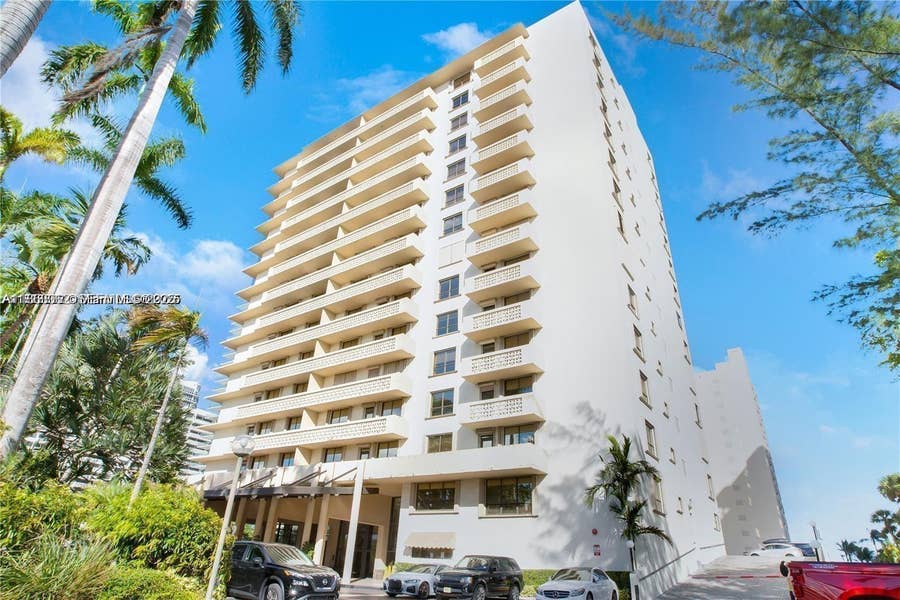 Property photo for 10185 Collins Avenue, #915, Bal Harbour, FL