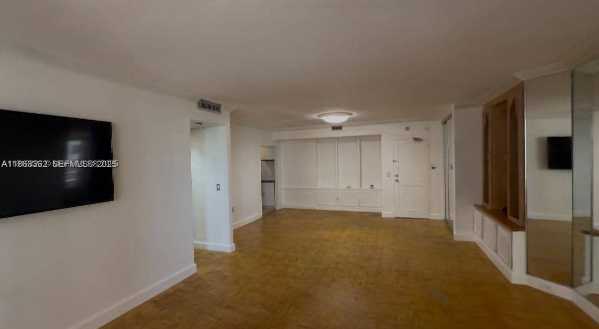 10185 Collins Avenue, #915, Bal Harbour, FL 33154 Photo 11