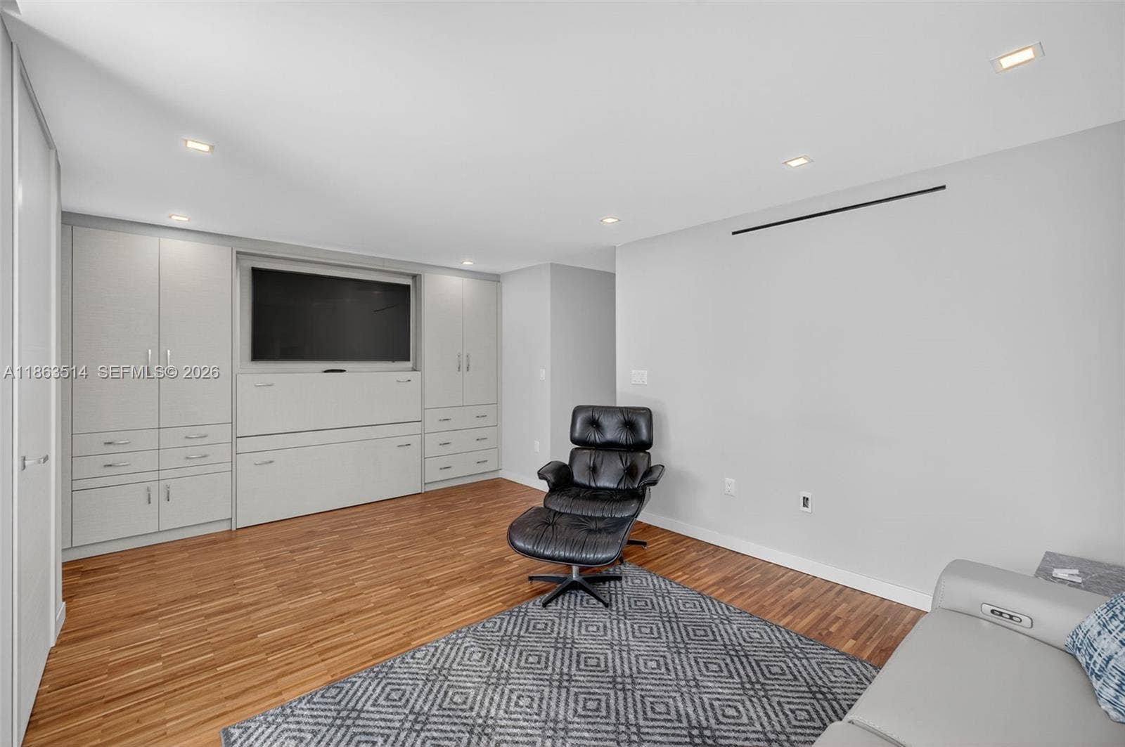1st floor bedroom