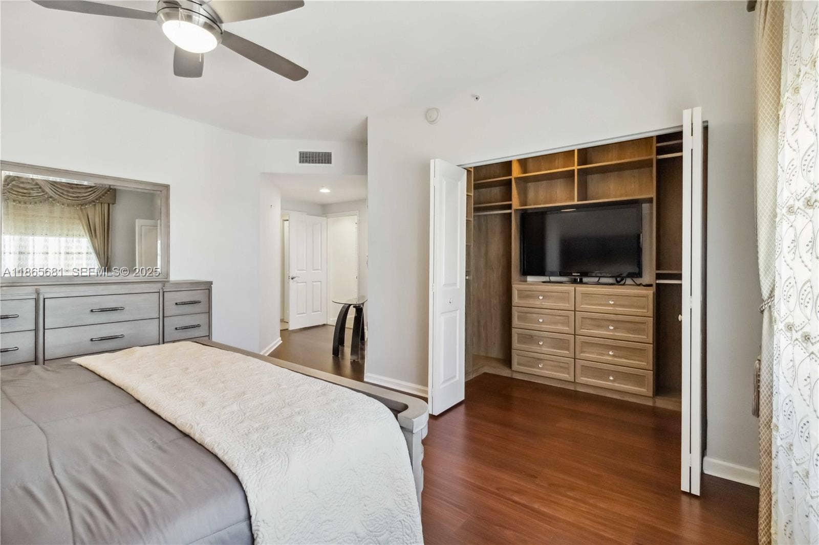 511 SE 5th Avenue, #1214, Fort Lauderdale, FL 33301 Photo 28