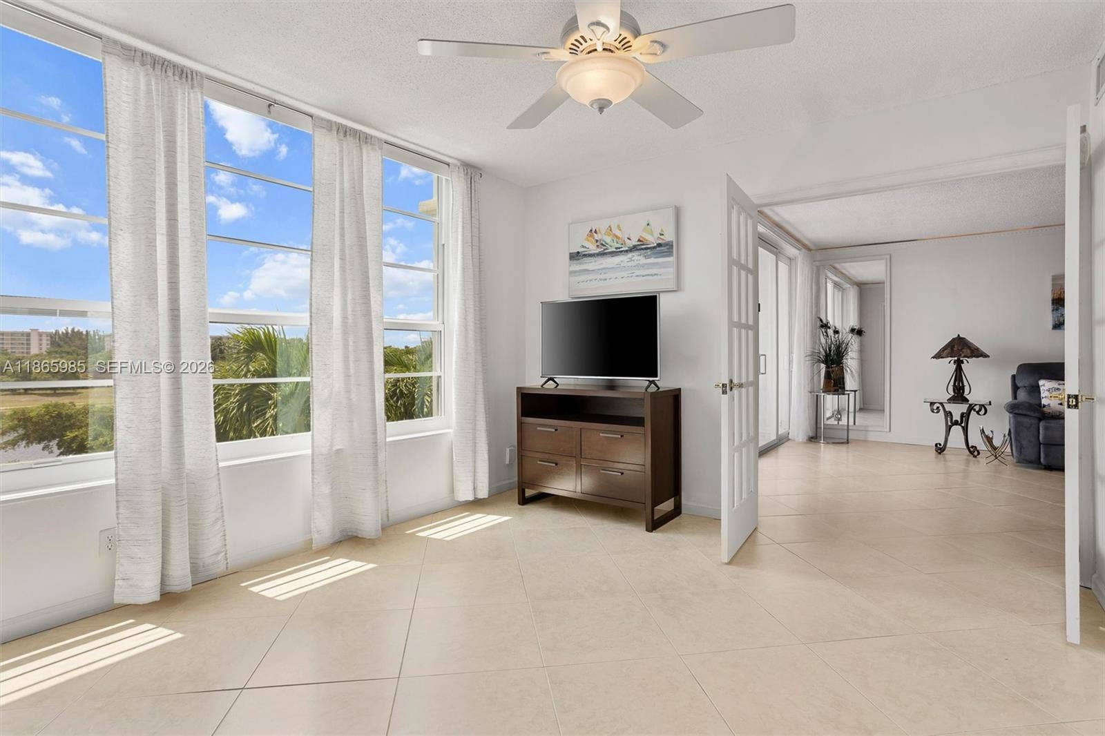3150 N Course Lane, #402, Pompano Beach, FL 33069 Guest-Office