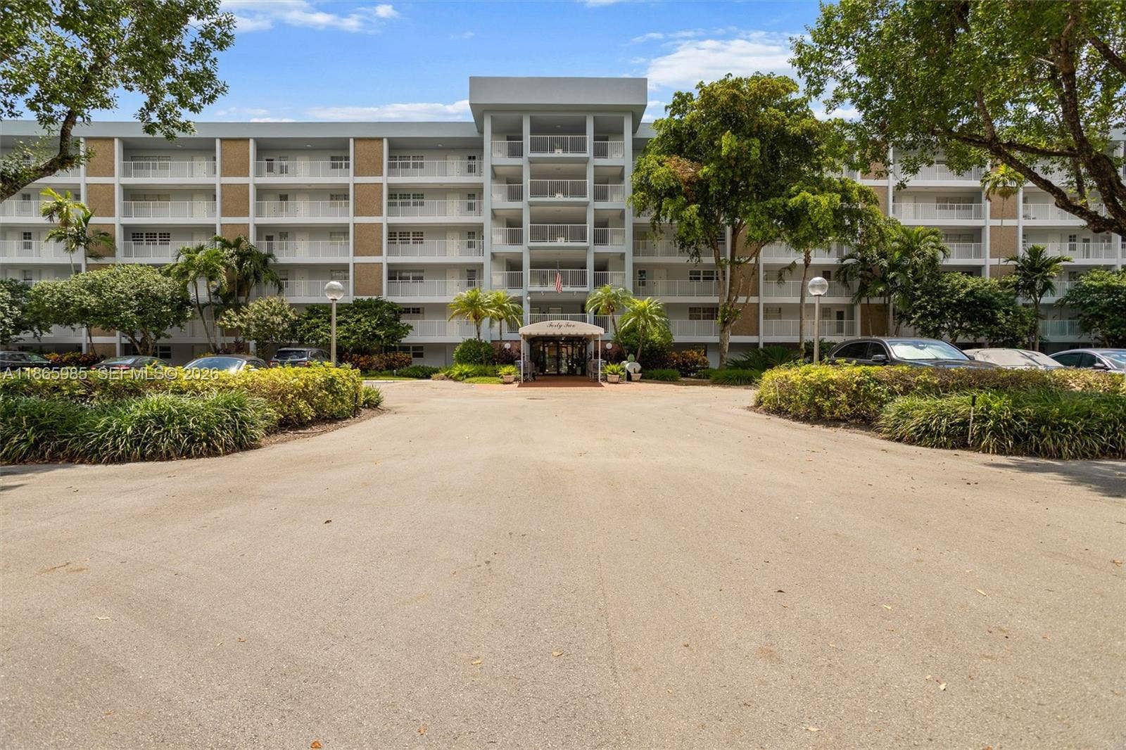 3150 N Course Lane, #402, Pompano Beach, FL 33069 Front of Building