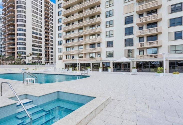 10185 Collins Avenue, #319, Bal Harbour, Bal Harbour, FL 33154 Photo 21