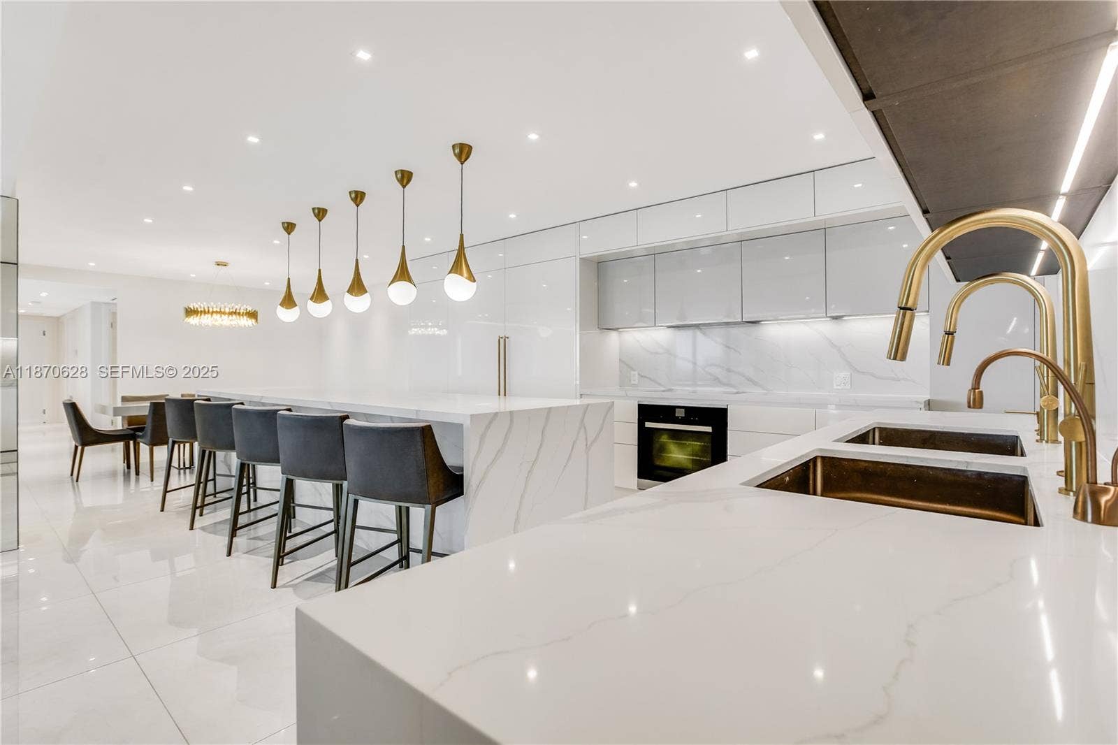 10155 Collins Avenue, #1605, Bal Harbour, FL 33154 Photo 16