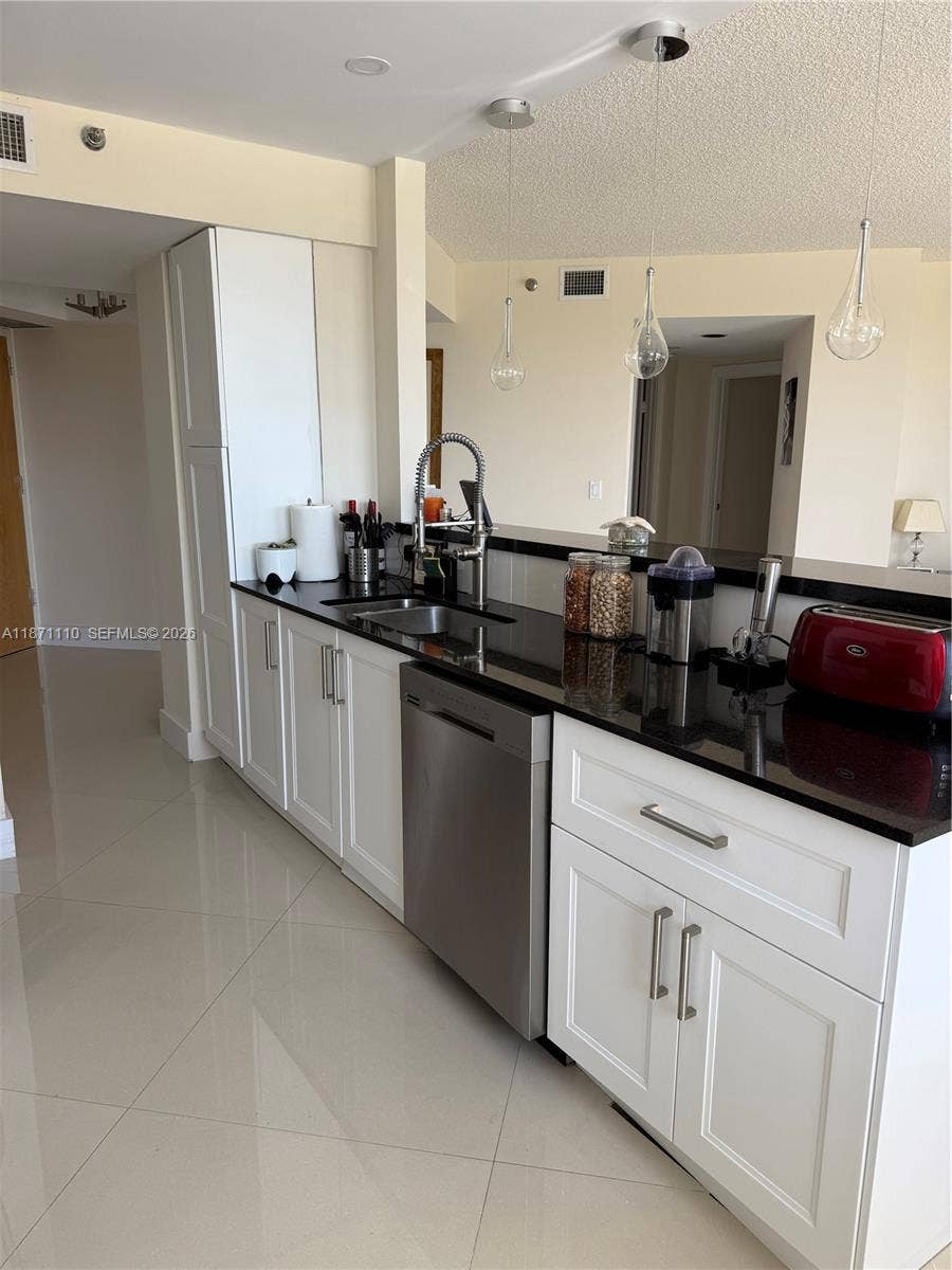 Property photo for 20185 E Country Club Drive, #510, Aventura, FL