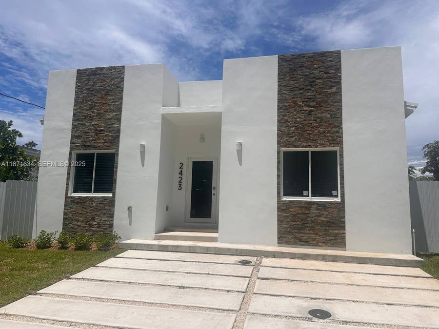 Property photo for 2423 NW 23rd Lane, Fort Lauderdale, FL